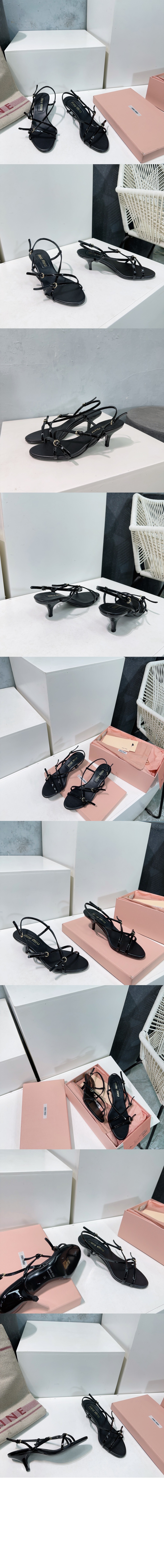 미우미우 에나멜 가죽 버클 샌들 5X342E