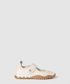 미우미우 타이어 기능성 소재 및 스웨이드 발레리나 5F416E