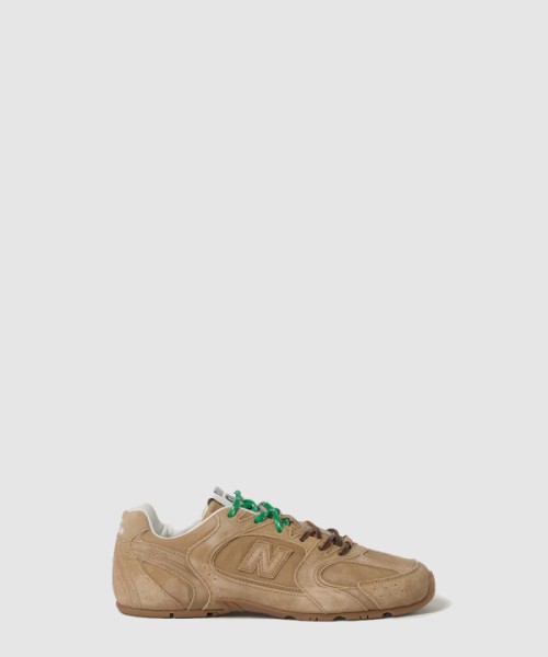 미우미우 뉴발란스 X 미우미우 스웨이드 및 메쉬 스니커즈 5E165E