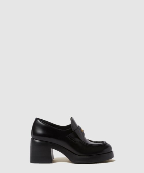 미우미우 가죽 로퍼 5D820D