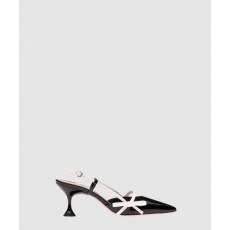 미우미우 페이턴트 가죽 통 샌들 5I445D