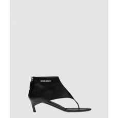 미우미우 페이턴트 가죽 통 샌들 5TK059