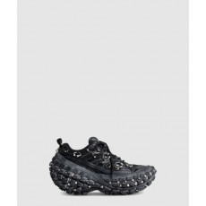 발렌시아가 디펜더 스니커즈 685613