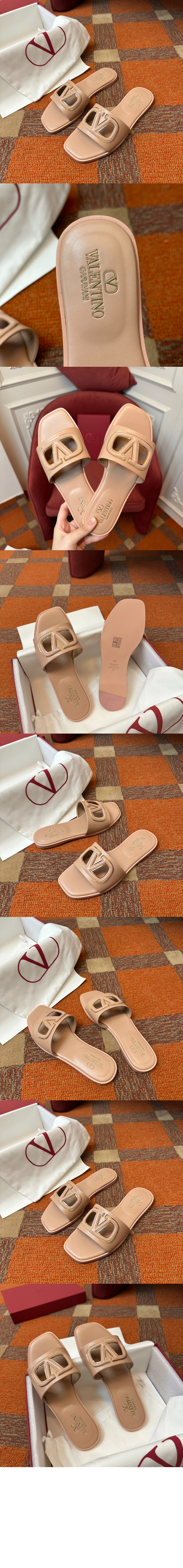 발렌티노 슬리퍼 4W2SOI