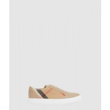 버버리 뉴 살몬드 하우스 체크 스니커즈 40400571