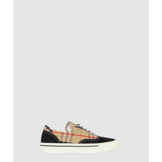 버버리 스니커즈 8016301