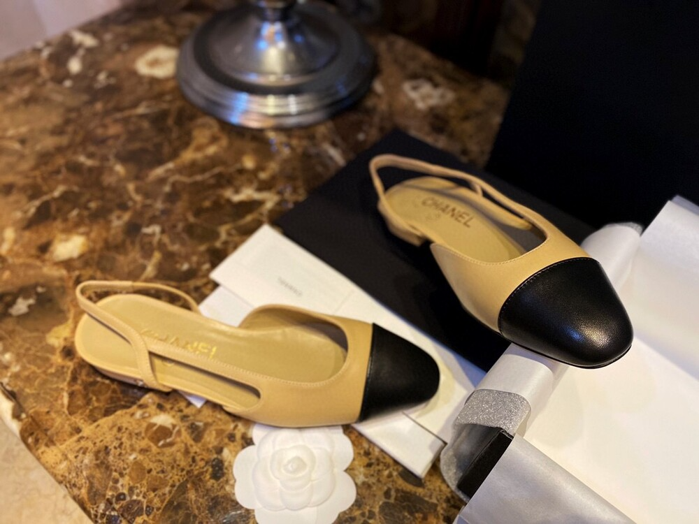 샤넬 투톤 플랫 슬링백