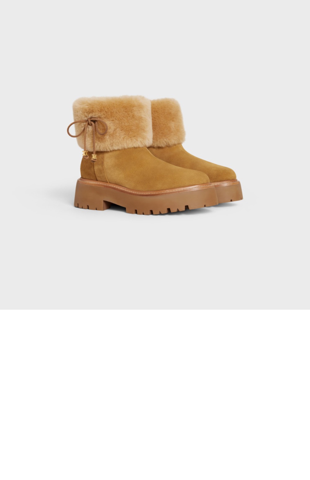 셀린느 트리옹프 태슬 벌키 크롭 부츠 357704