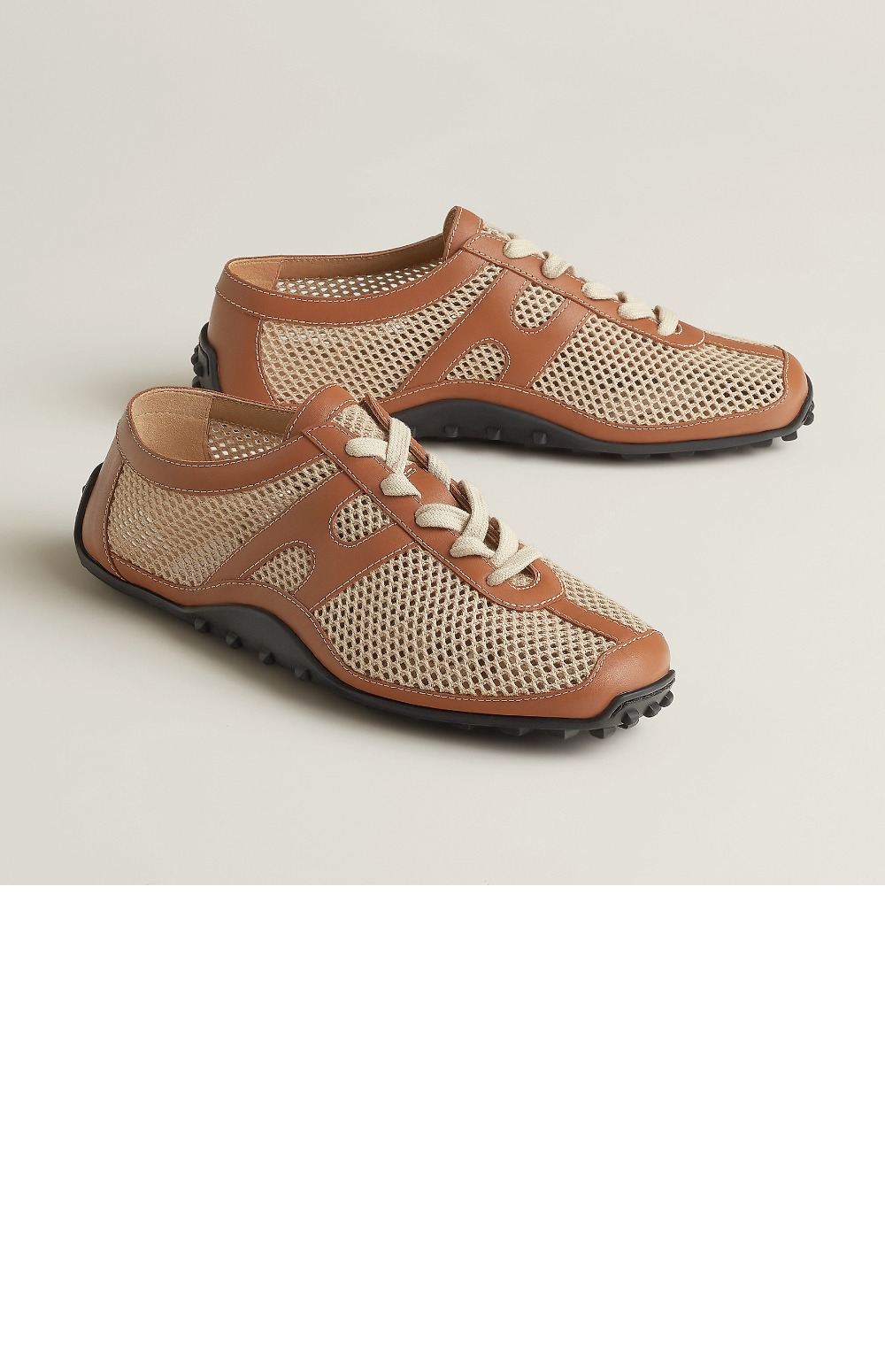 에르메스 키가 스니커즈