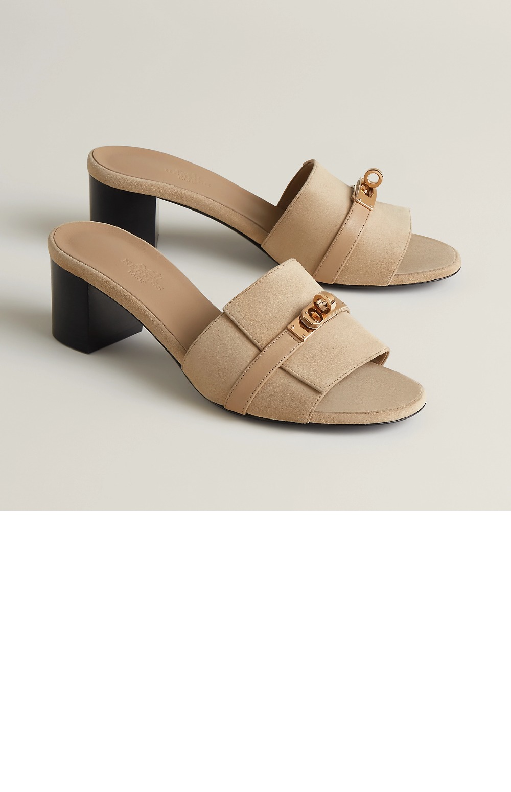 에르메스 Gigi 샌들