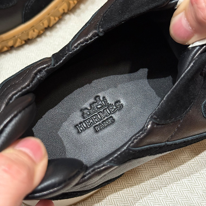 에르메스 제트 스니커즈