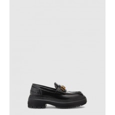 펜디 레더 로퍼 8D8383