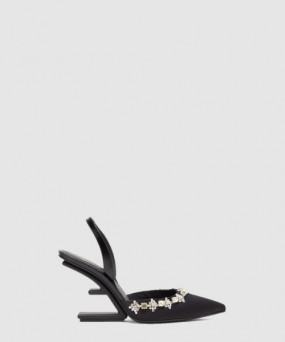 펜디 퍼스트 뮬 8J8367