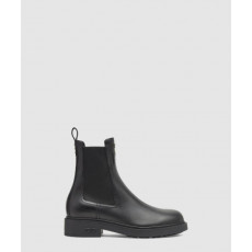 펜디 가죽 부츠 8T8579