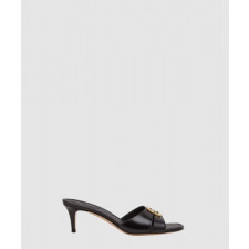 펜디 샌들 8R8538