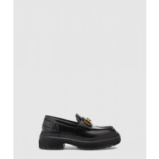 펜디 레더 로퍼 8D838