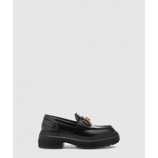 펜디 레더 로퍼 8D838