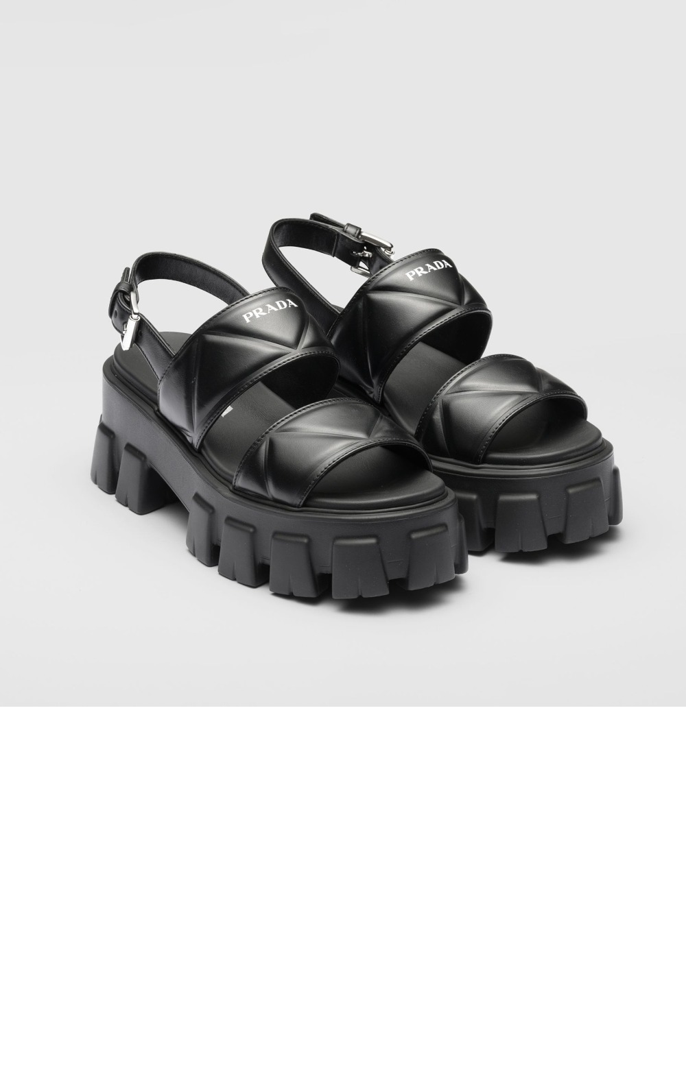 프라다 모놀리스 레더 스트랩 통굽 샌들 1X040N