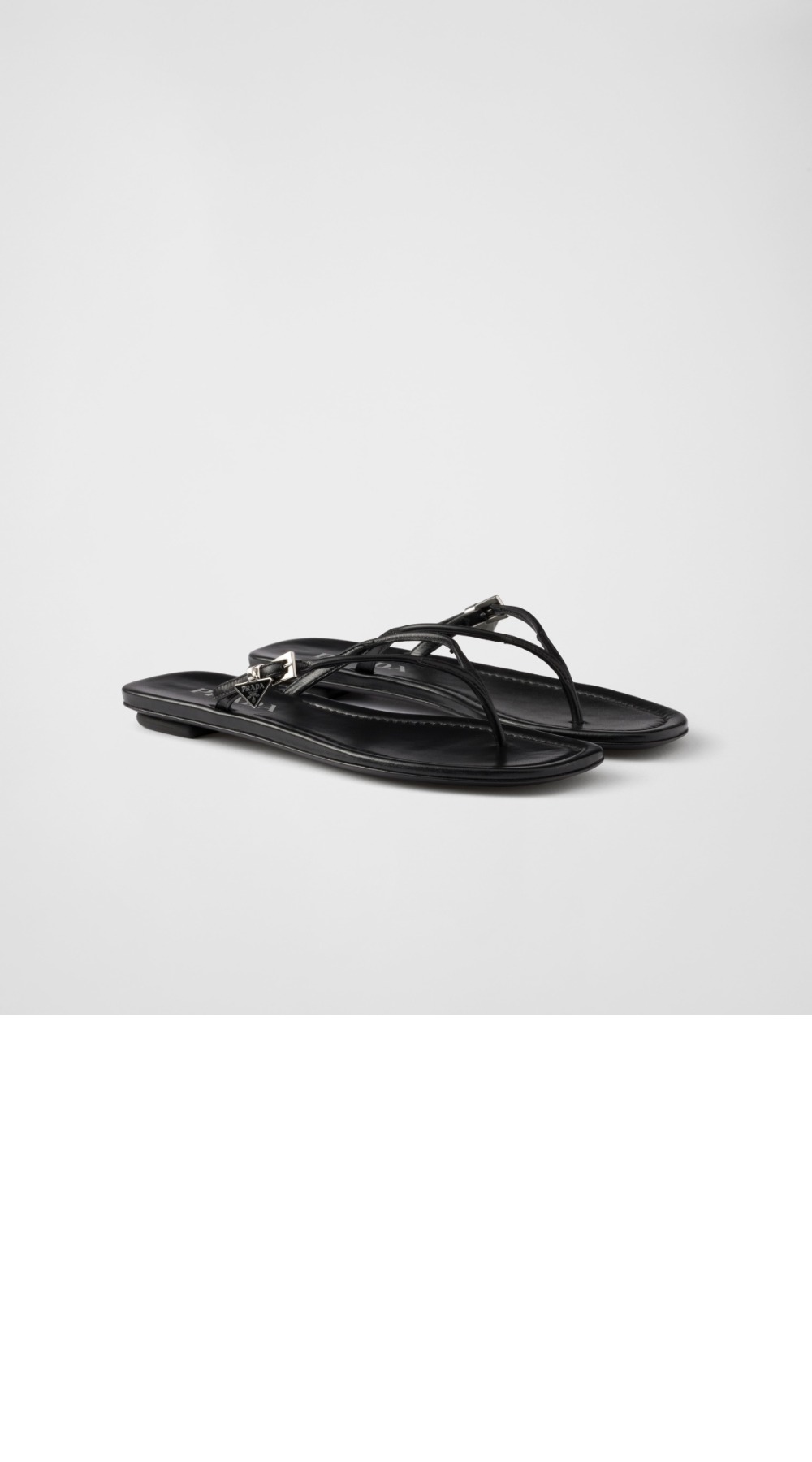 프라다 레더 텅 샌들 1Y503N