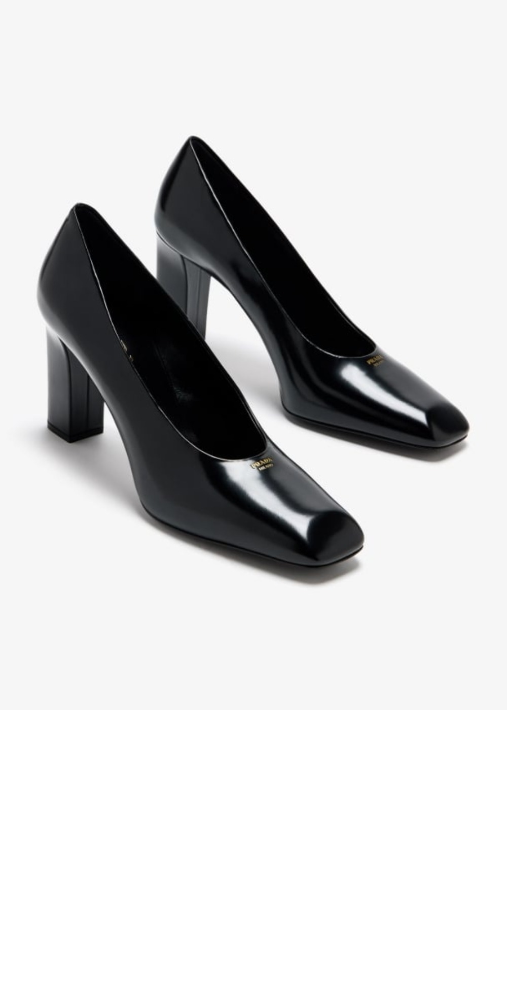 프라다 브러시드 레더 펌프 1I837N