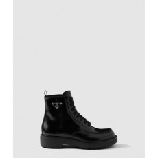 프라다 브러쉬드 가죽 부츠 2TG220