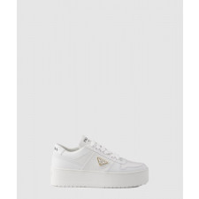 프라다 다운타운 볼드 레더 스니커즈 1E792M