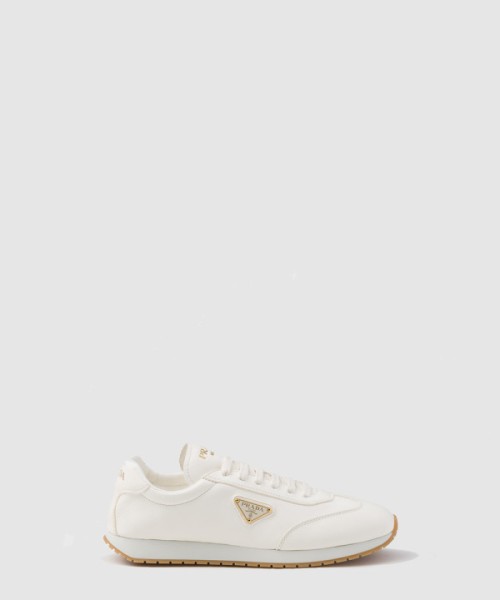 프라다 가죽 스니커즈 2EG436