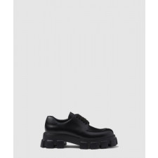 프라다 모놀리스 브러시드 가죽 레이스업 슈즈 2EE356