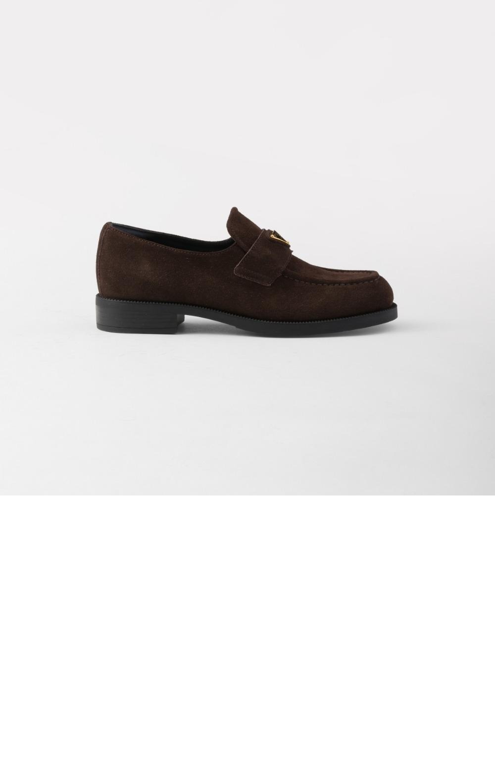 프라다 스웨이드 로퍼 1D329N