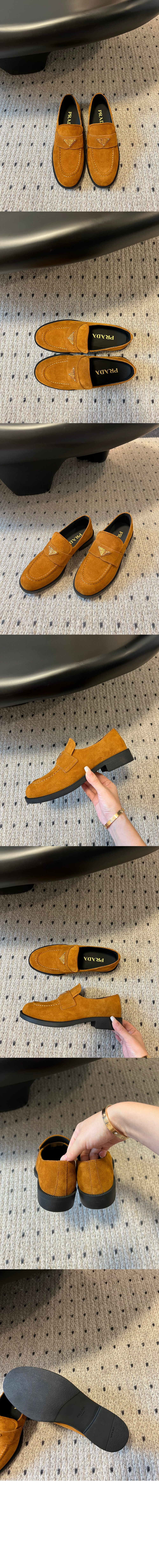 프라다 스웨이드 로퍼 1D329N