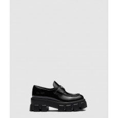 프라다 모노리스 페이턴트 로퍼 1D649M