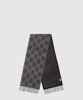 구찌 태슬 디테일의 GG 자카드 니트 스카프 676610