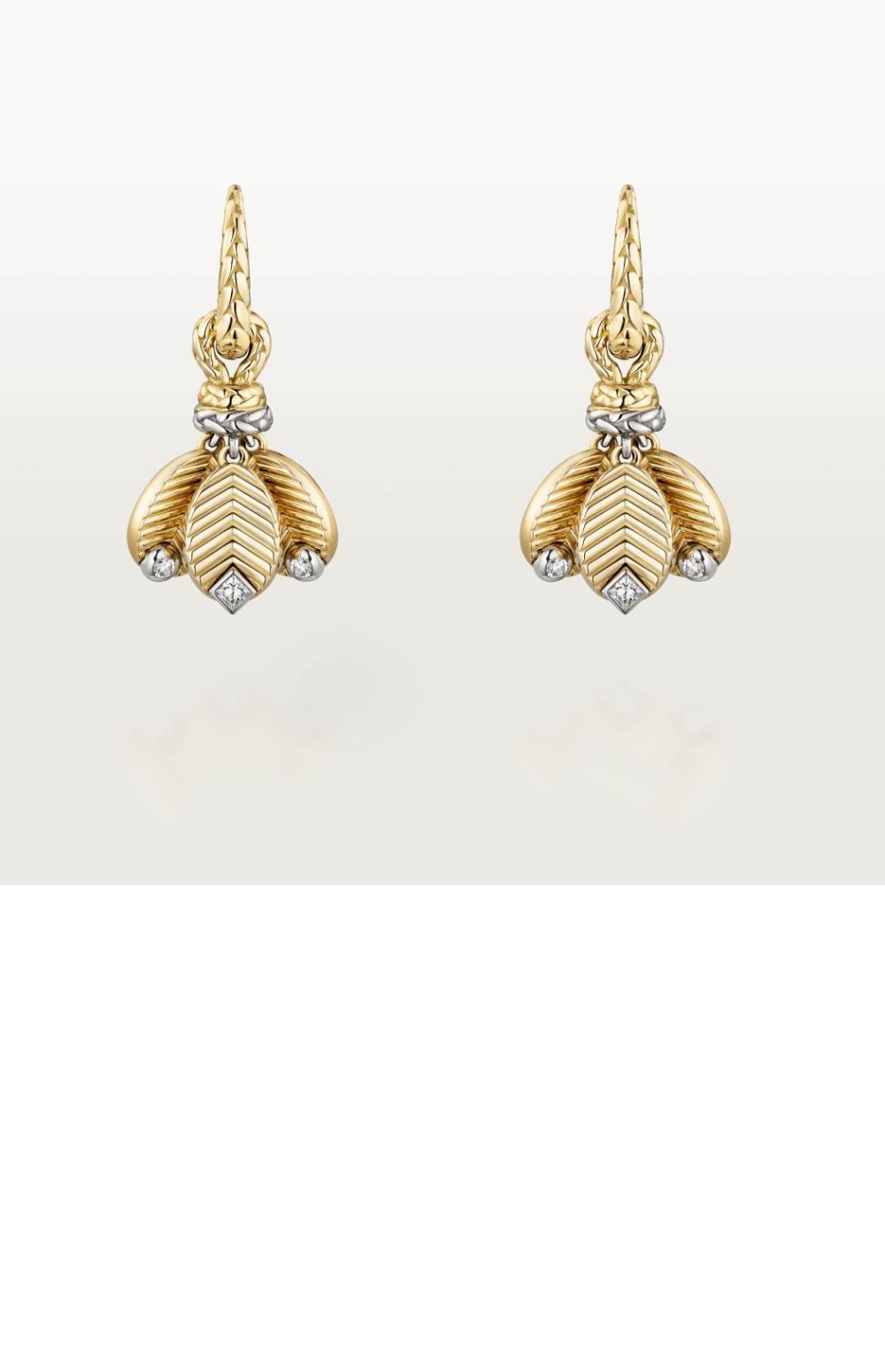 까르띠에 그랑 드 카페 이어링 B8301524