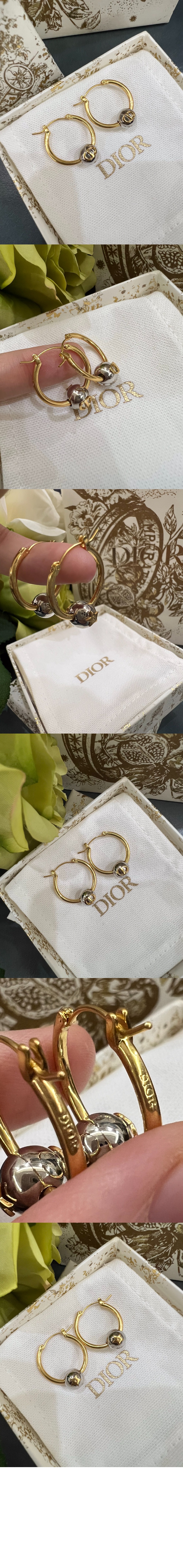 디올 Petit CD 귀걸이 E1843