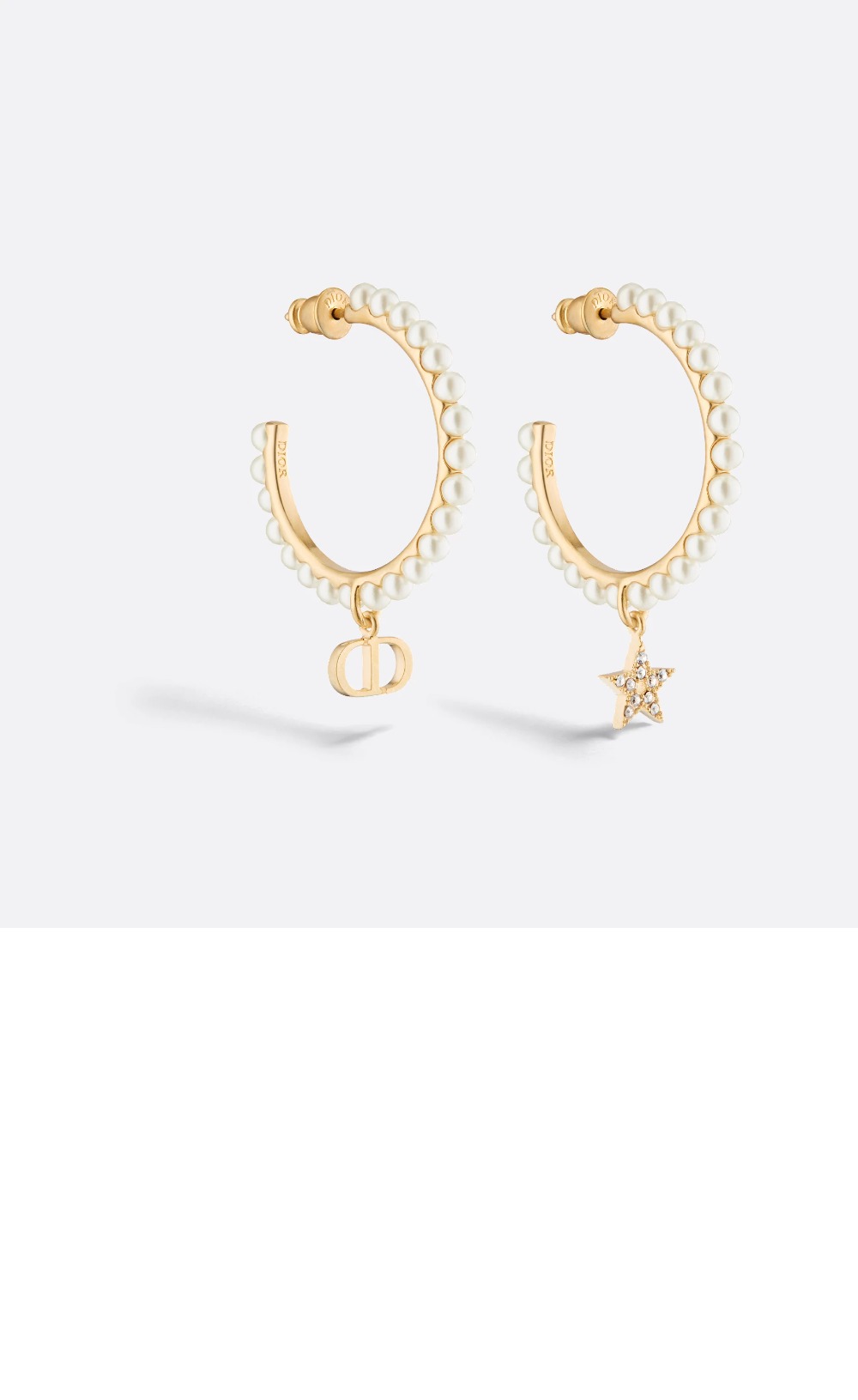 디올 Petit CD 귀걸이 E3698