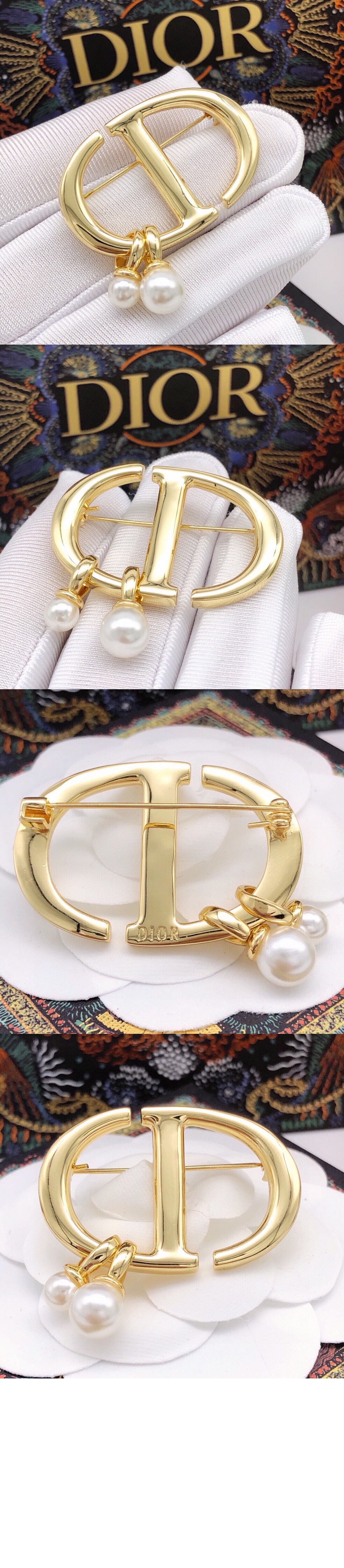 디올 CD Navy 브로치 V0693