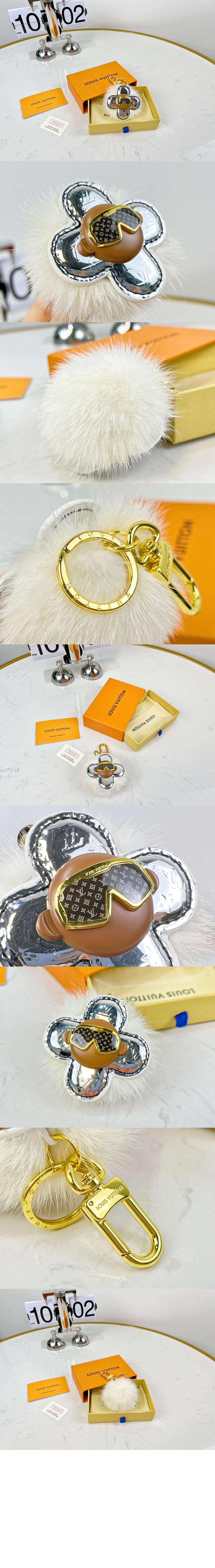 루이비통 스노우 비비엔 백참 M00554