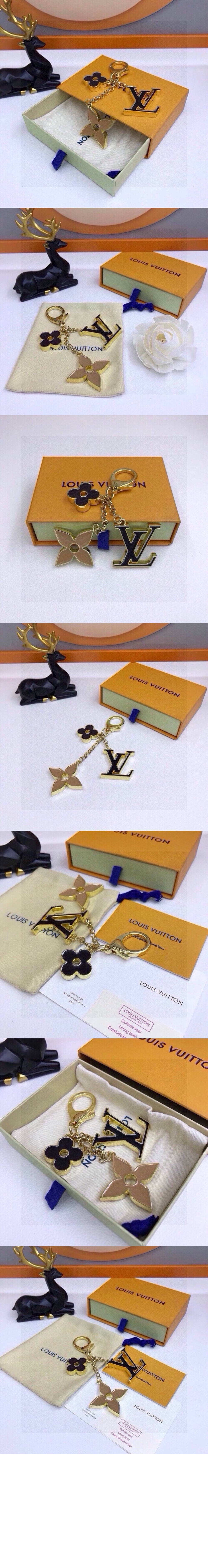 루이비통 스프링 스트리트 백 참 M67119