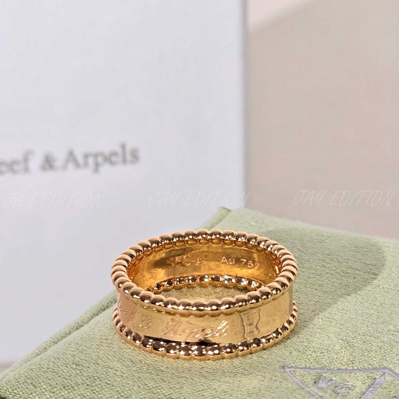 반클리프 뻬를리 시그니처 링