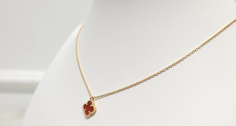 반클리프 알함브라 커넬리언 스위트 사이즈 목걸이 로즈골드 버건디