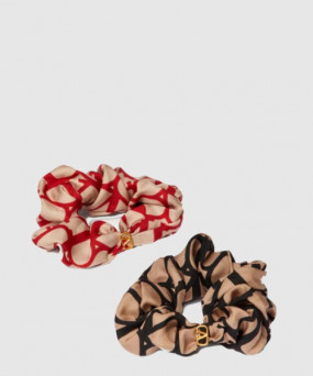 발렌티노 트왈 이코노그라프 브이로고 아플리케 장식 실크 스크런치 세트