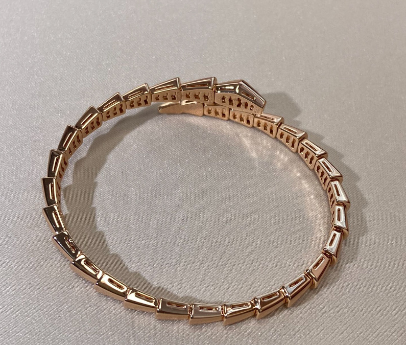 불가리 세르펜티 바이퍼 팔찌 기본형 로즈골드