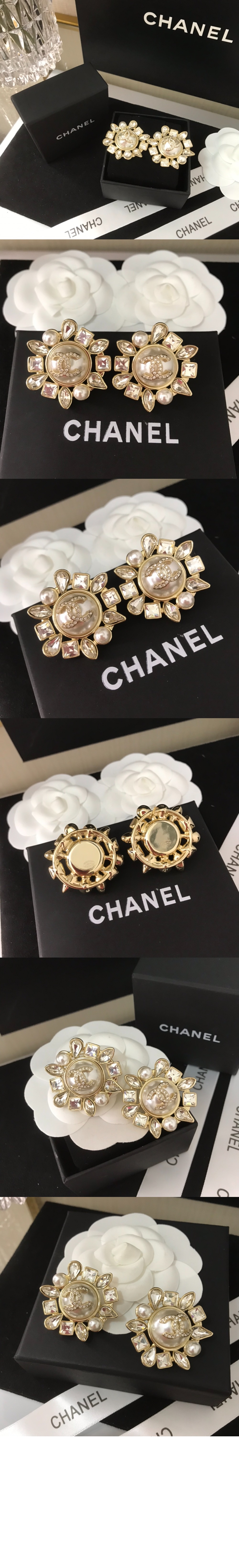 샤넬 더블 C 귀걸이 AB0646