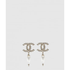 샤넬 진주 귀걸이 FF1035