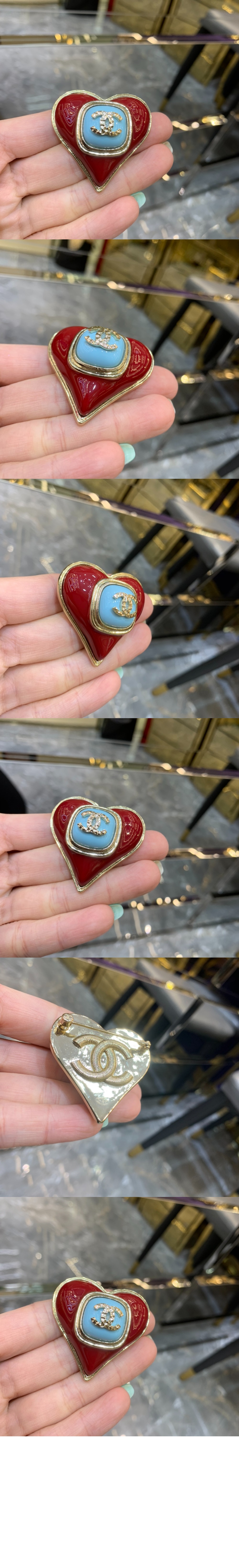 샤넬 브로치 AB7085