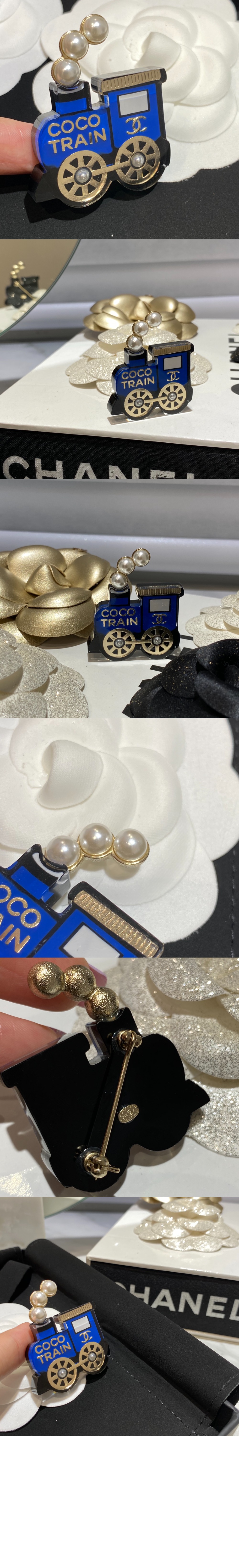 샤넬 브로치 AB3237