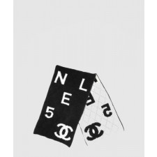 샤넬 스카프 AA7766