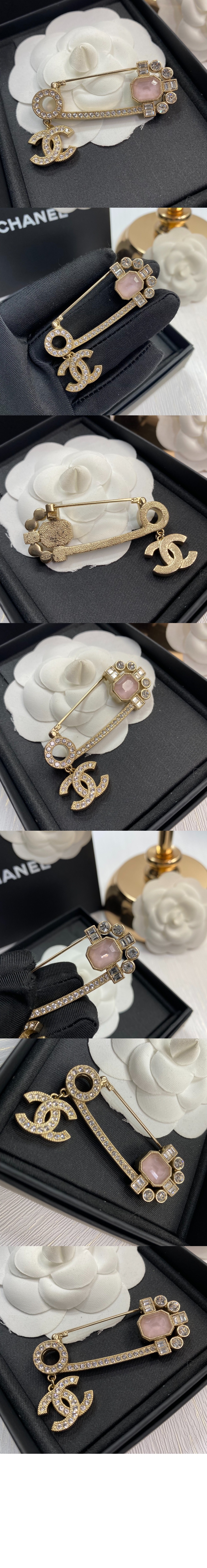 샤넬 브로치 AB9344