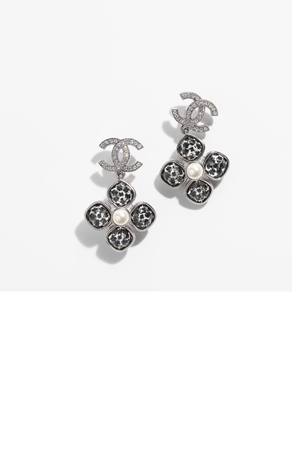 샤넬 귀걸이 ABD385