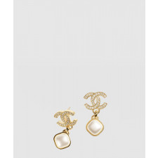 샤넬 귀걸이 ABD142